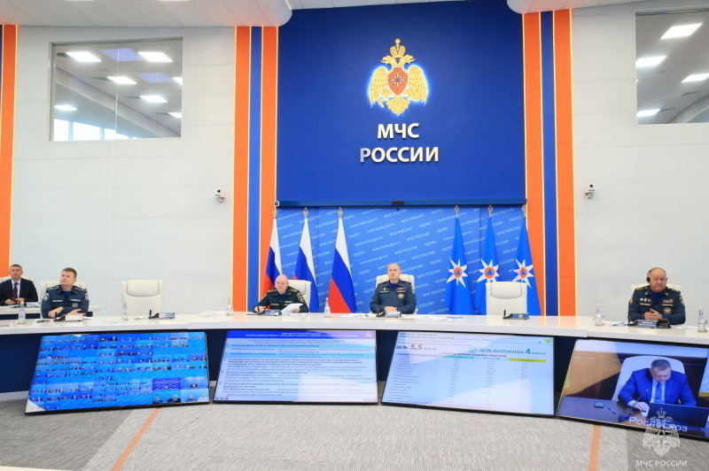 Рамазан Джафаров принял участие в заседании Правительственной комиссии по предупреждению и ликвидации ЧС и обеспечению пожарной безопасности