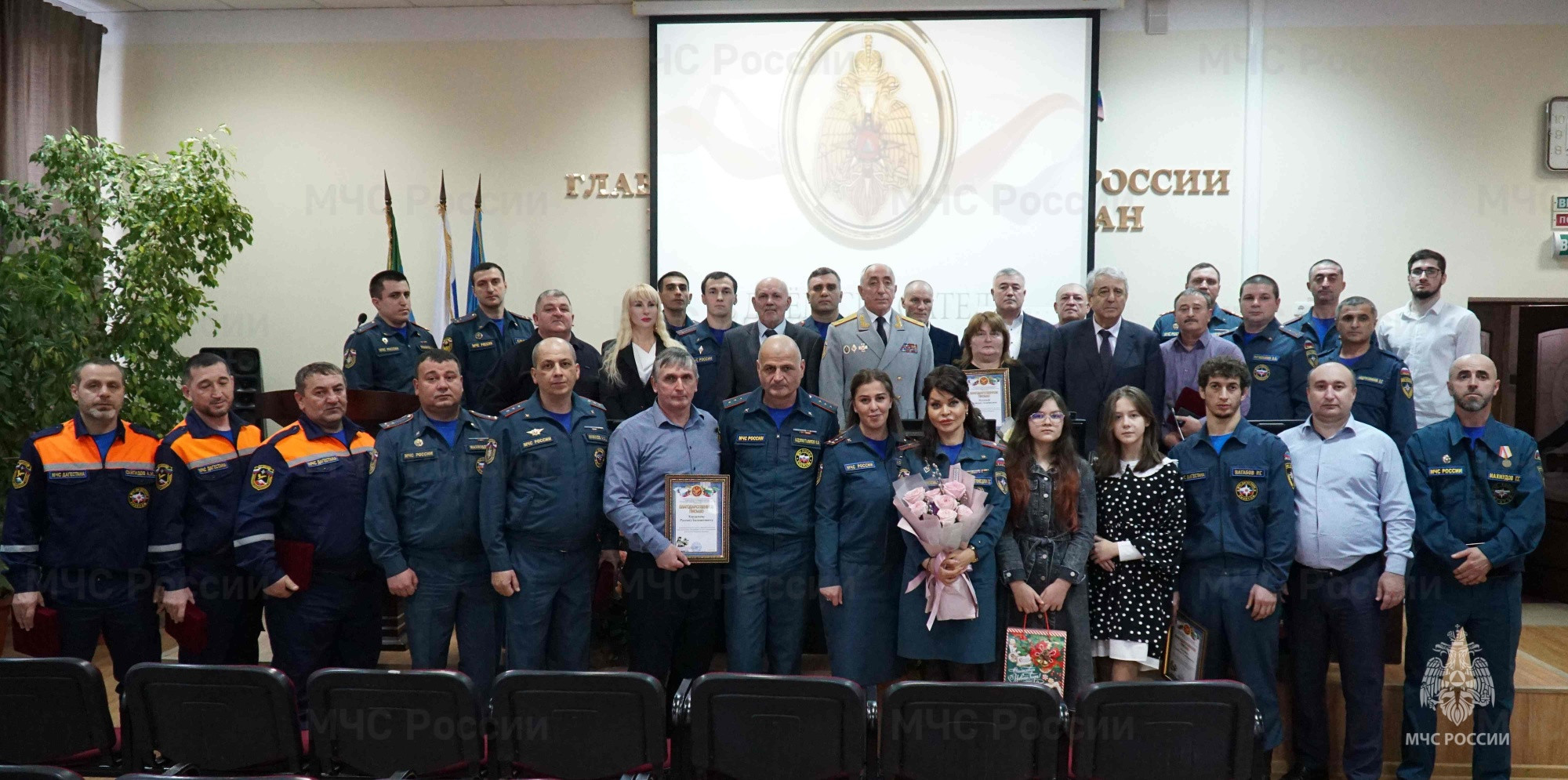 В региональном чрезвычайном ведомстве отметили День спасателя