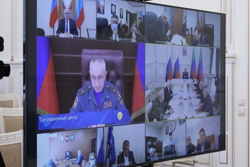 Глава Дагестана провел заседание Комиссии по предупреждению и ликвидации ЧС и обеспечению пожарной безопасности Глава Дагестана провел заседание Комиссии по предупреждению и ликвидации ЧС и обеспечению пожарной безопасности