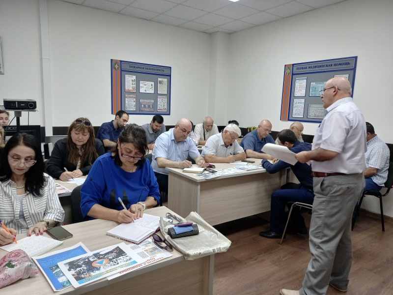 Учебные занятия на курсах ГО