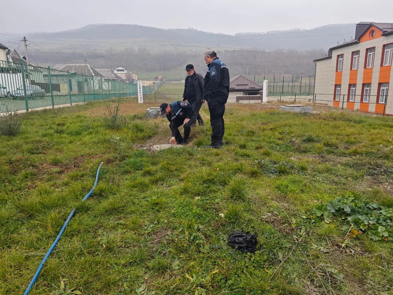 Личный состав 42 пожарной части осуществил  оперативно-тактическое изучение района выезда.