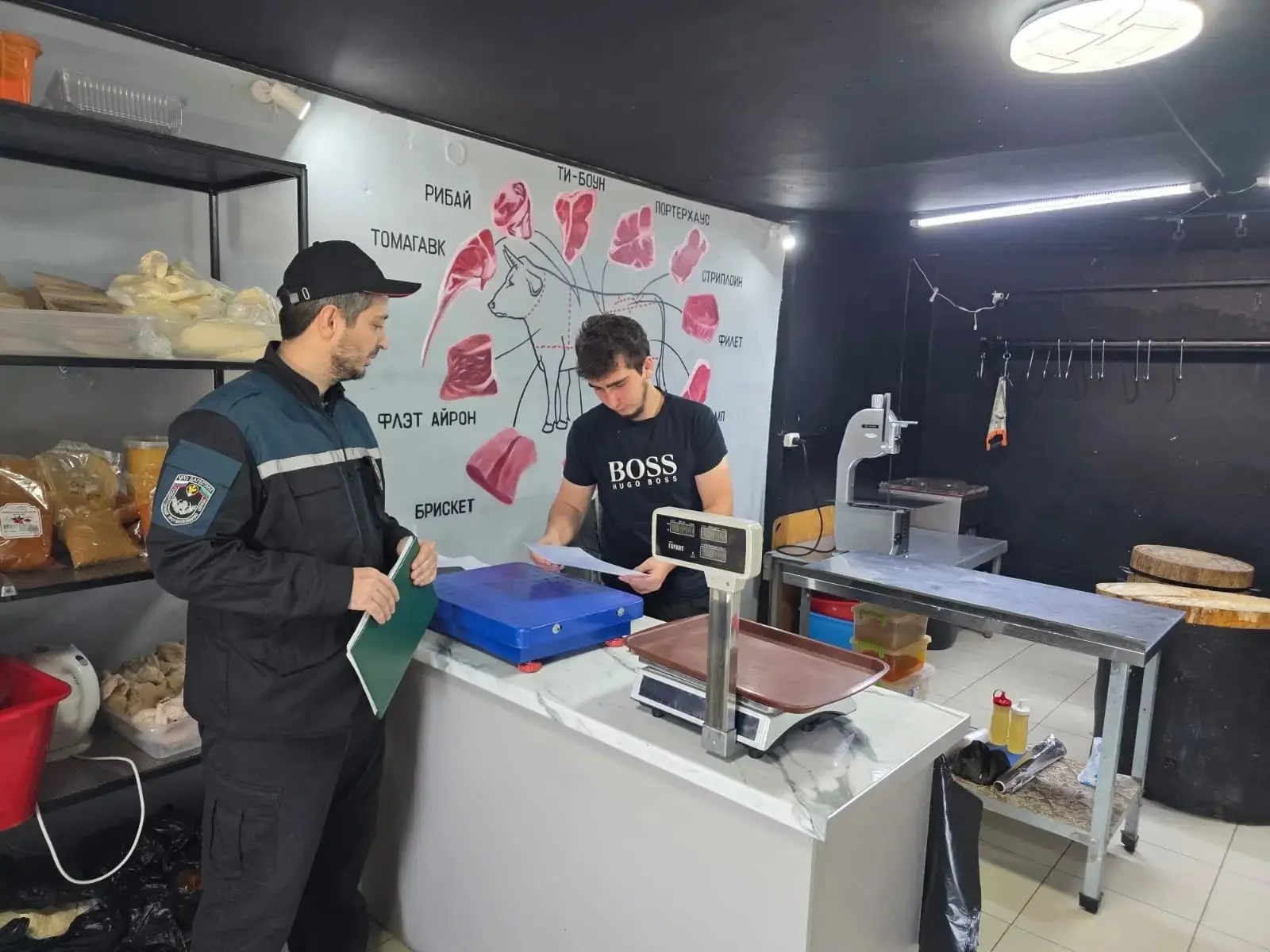 Профилактическая работа огнеборцев с жителями села Нижнее Казанище Буйнакского района
