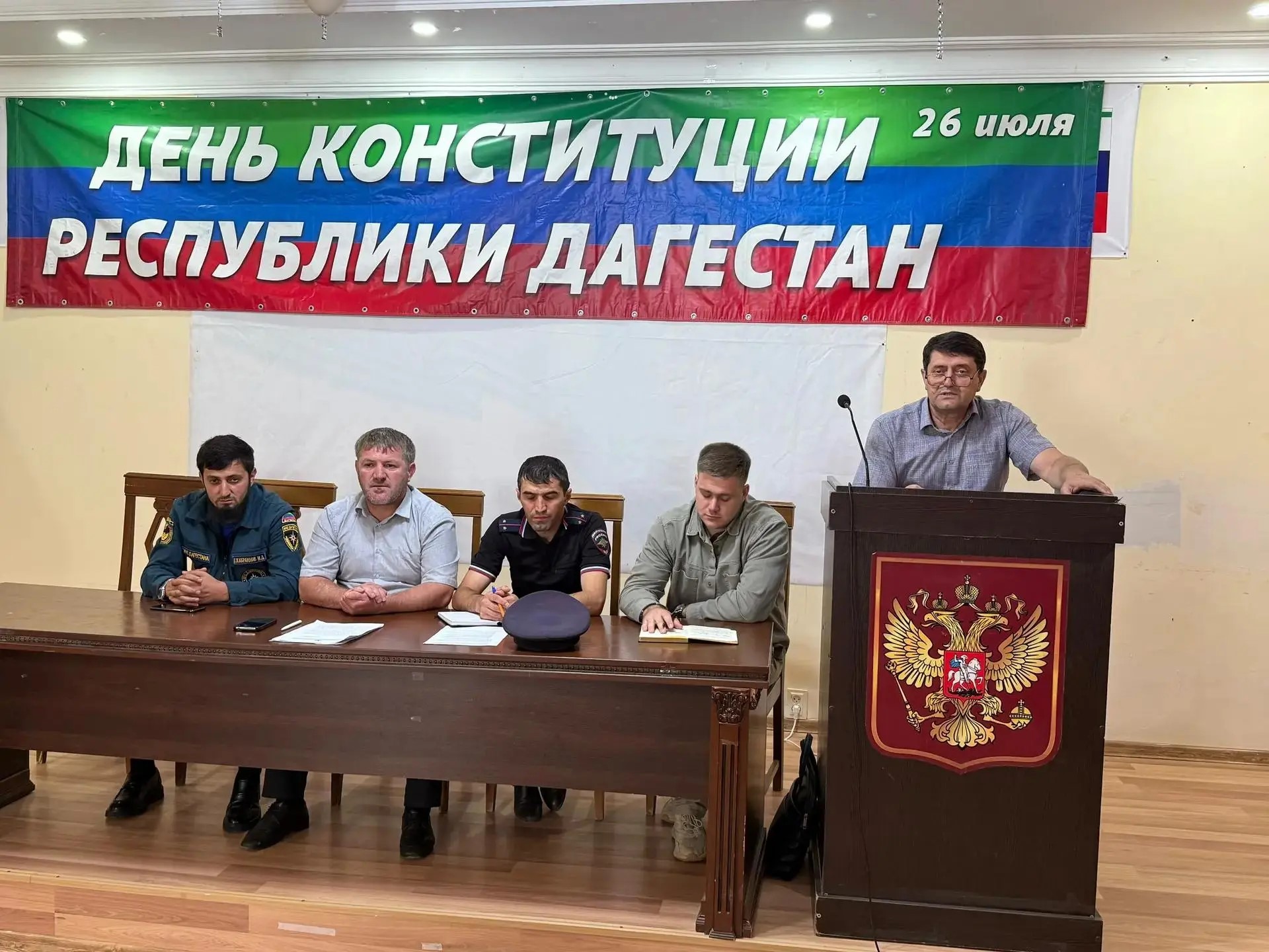 Специалисты Противопожарной службы РД провели инструктаж по вопросам пожарной безопасности на избирательных участках Цунтинского района.
