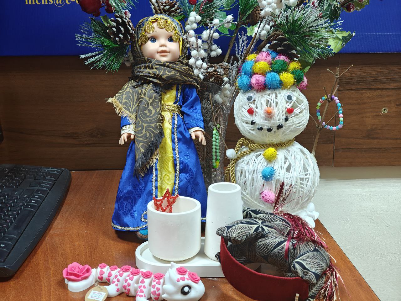 Коллектив МЧС Дагестана посетил Республиканскую выставку-ярмарку «Новогодний калейдоскоп».