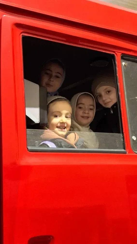 В преддверии Дня спасателя пожарную часть 45 посетили воспитанники детского сада села Тлярата Гумбетовского района.