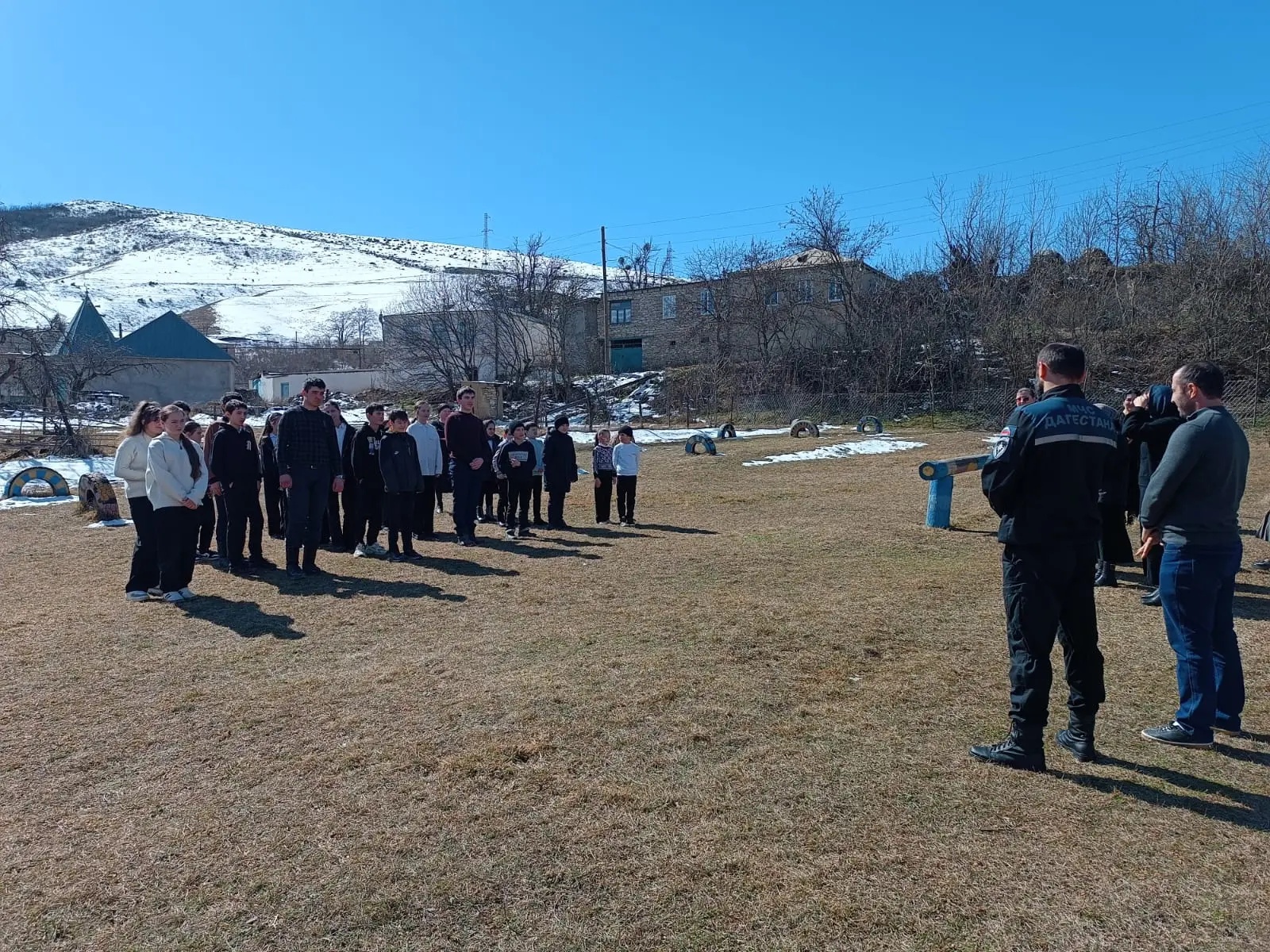 Увлекательный урок безопасности ко Всемирному дню гражданской обороны от огнеборцев ПЧ-59