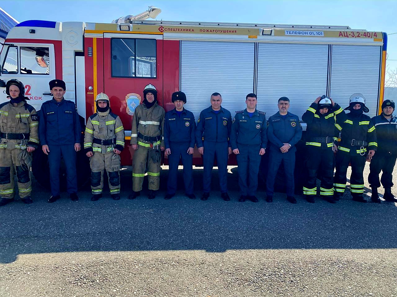 Слаженность в секундах: в Буйнакском районе прошли учения на спортивном объекте