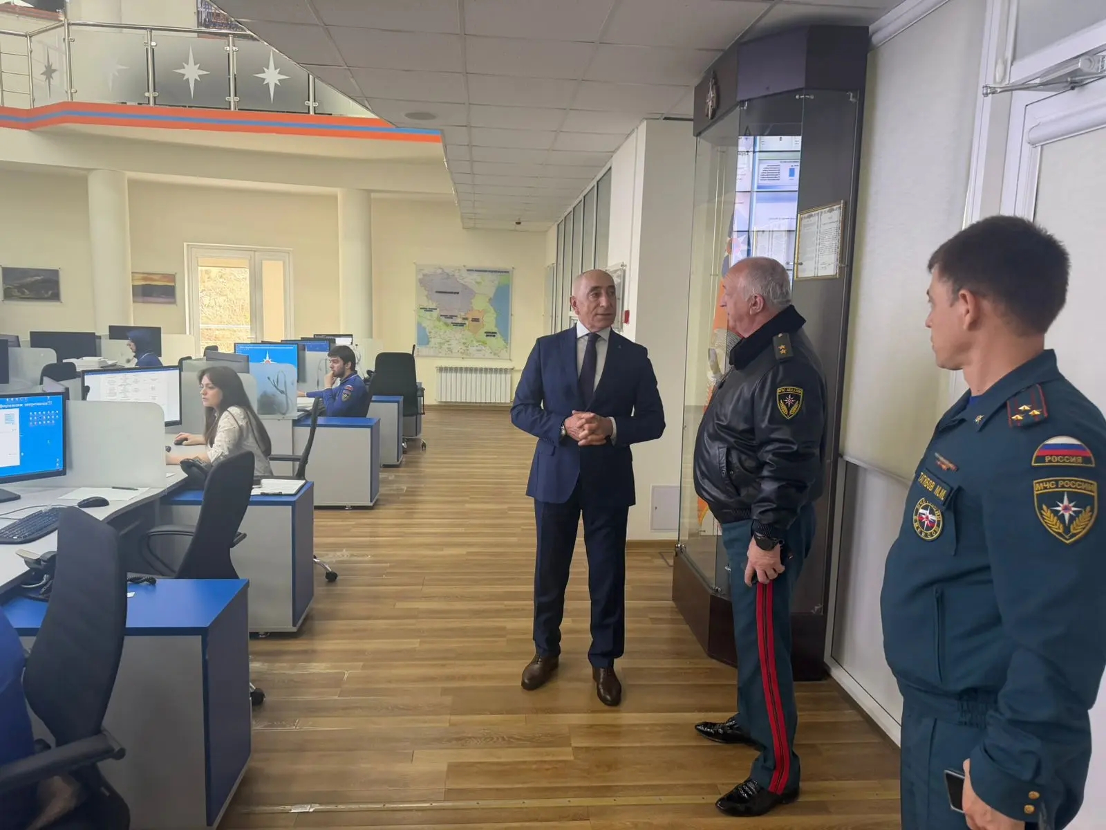 Министр МЧС Абхазии Лев Квициния прибыл в Республику Дагестан с гуманитарным грузом для пострадавших в результате стихийного бедствия.