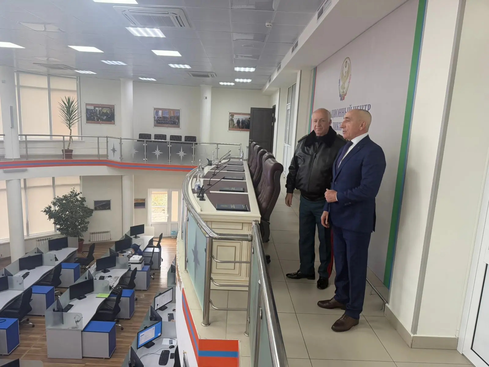 Министр МЧС Абхазии Лев Квициния прибыл в Республику Дагестан с гуманитарным грузом для пострадавших в результате стихийного бедствия.