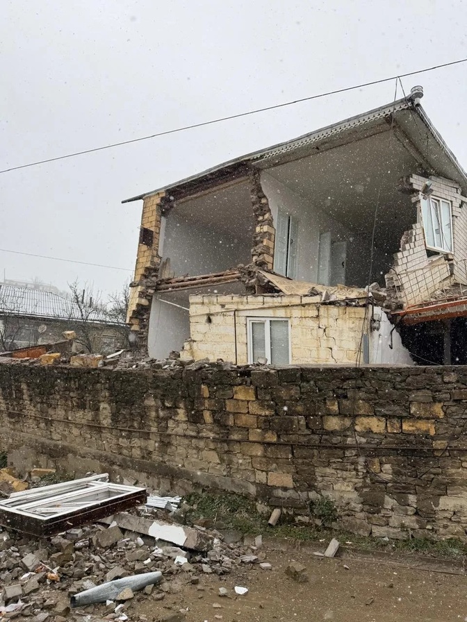 Руководитель ГКУ РД «Центр ГО и ЧС» Руслан Магомедов в составе рабочей группы посетил Дахадаевский район.