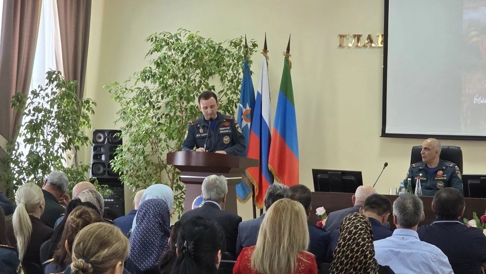 В МЧС республики прошло торжественное мероприятие, посвященное 81-й годовщине Победы в Великой Отечественной войне.